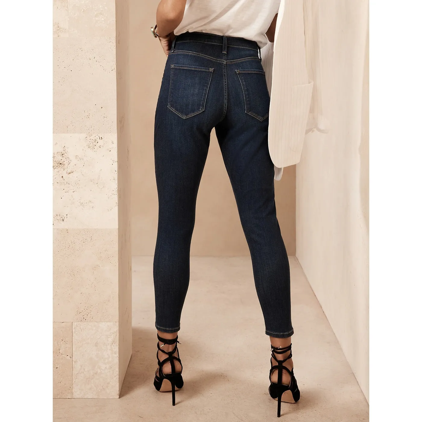 BR Curvy Mid Rise Skinny Jeans