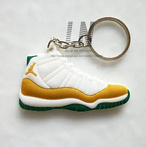 Mini Silicone Shoes Jordan 11 Keychain Key Chain Sneaker Car Key Holder Woman Men Bag Charm Accessories Key Rings Pendant Gifts