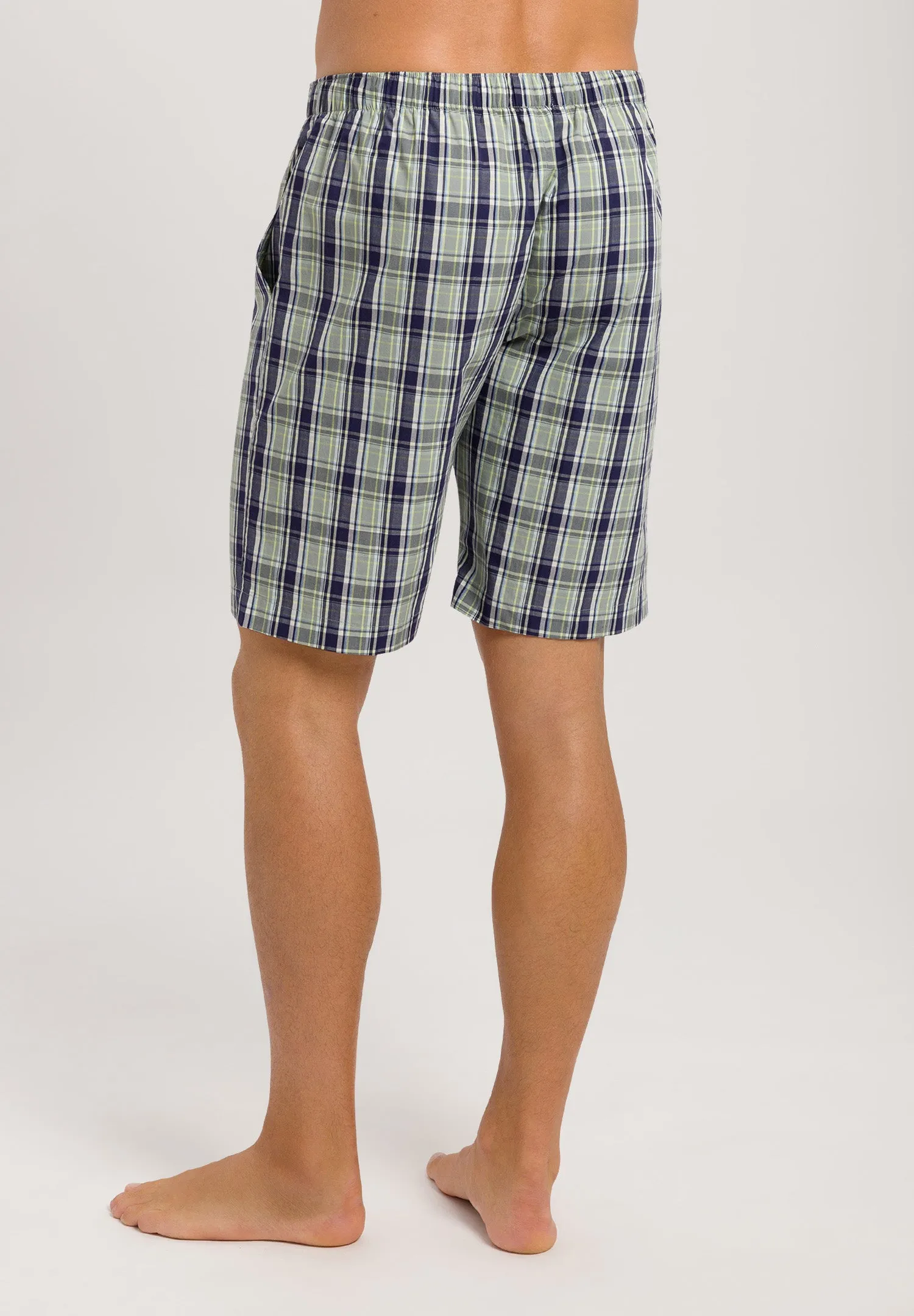 Night And Day Short Woven Pant | Green Check 75117-2873