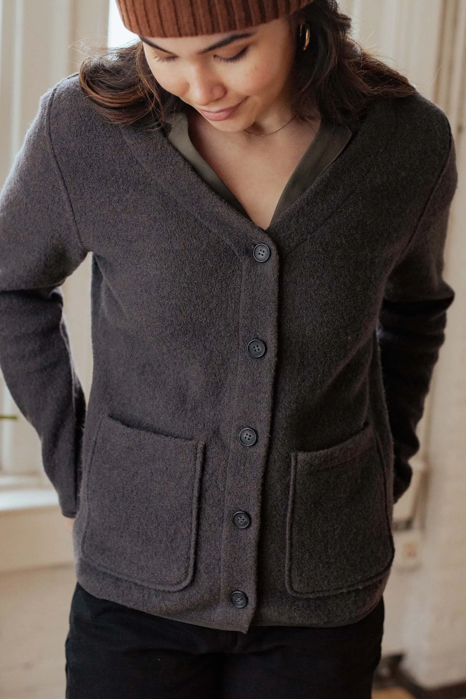 Whit Cardigan / Charcoal